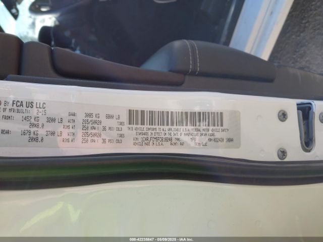 1C4RJFCM5FC618248 Jeep Grand Cherokee Overland