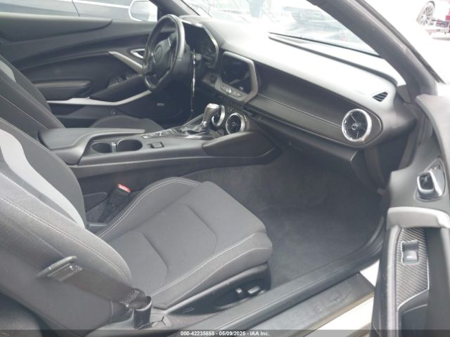 1G1FB1RS2J0142116 Chevrolet Camaro 1lt