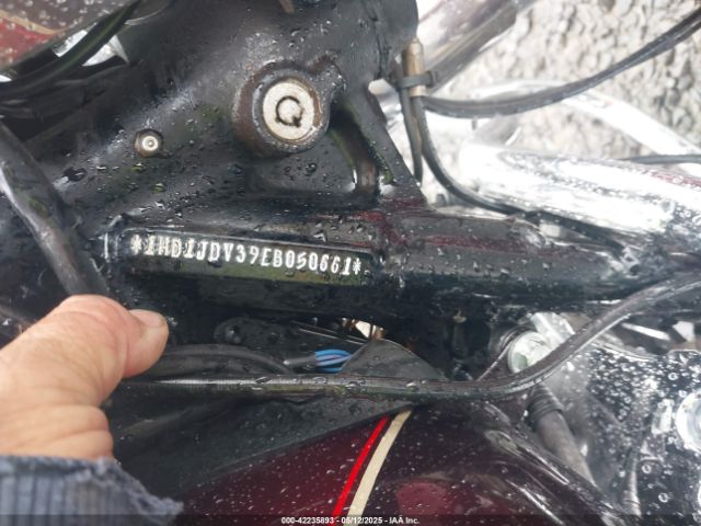 2014 HARLEY-DAVIDSON FLSTN 1HD1JDV39EB050661 Photo 9