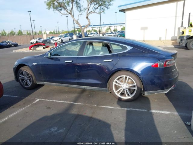 5YJSA1H11EFP30596 Tesla Model S P85