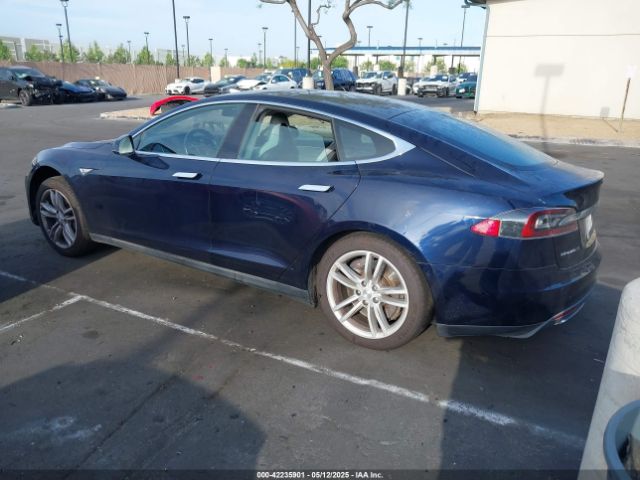 5YJSA1H11EFP30596 Tesla Model S P85