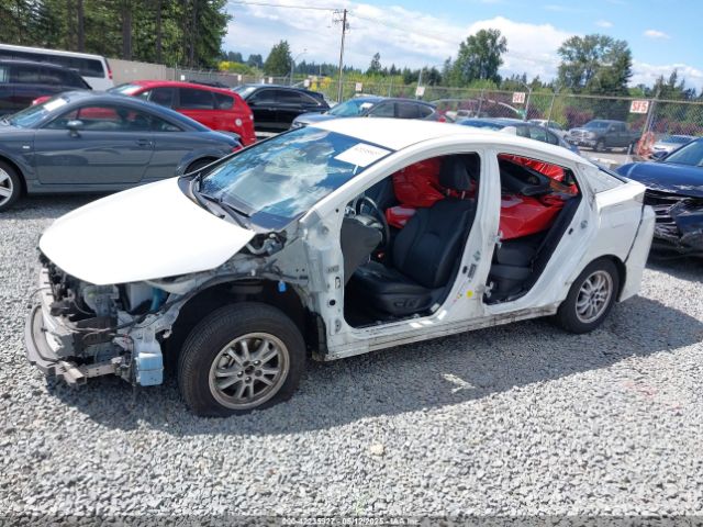 JTDKARFP0L3157688 Toyota Prius Prime Limited
