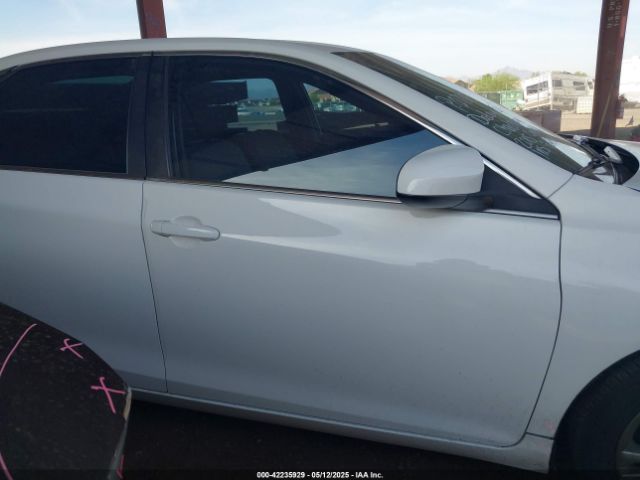 4T1BF1FKXFU936095 Toyota CAMRY SE