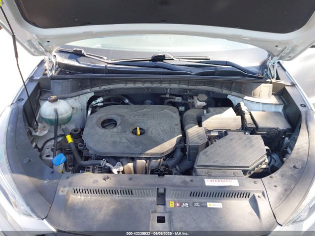 KM8J2CA43KU010613 Hyundai TUCSON SE