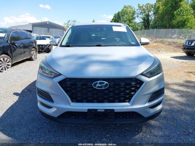 KM8J2CA43KU010613 Hyundai TUCSON SE