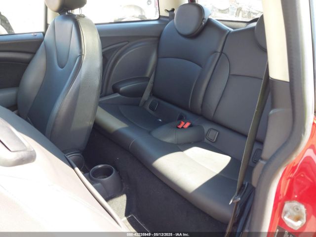 2012 MINI COOPER WMWSU3C56CT540636 Photo 7