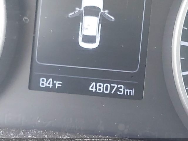 5NPD84LF0JH266883 Hyundai ELANTRA SEL