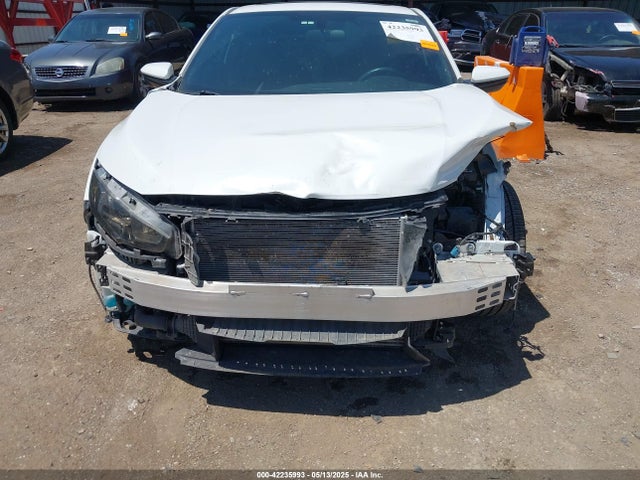 Honda l15b7 2018 2HGFC3A52JH750009 Image 6
