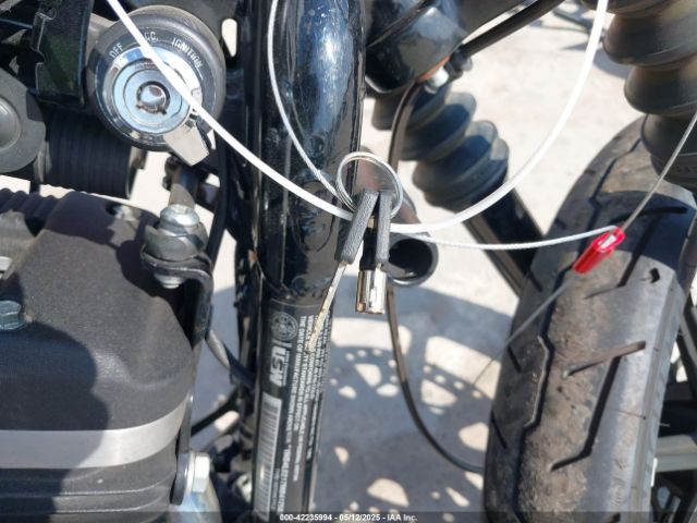 2021 HARLEY-DAVIDSON XL883 1HD4LE217MB412582 Photo 10