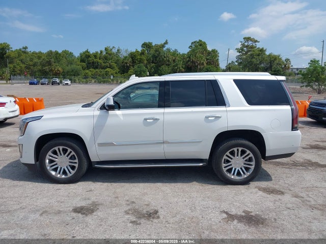 1GYS3AKJ1JR157121 Cadillac Escalade Standard