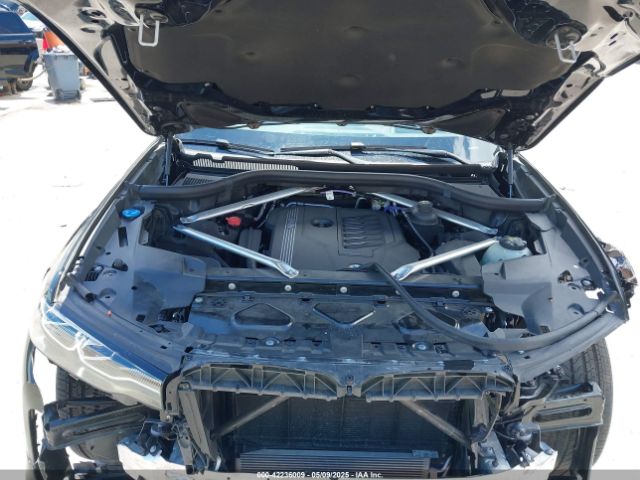 2022 BMW X7 5UXCW2C08N9L32899 Photo 9