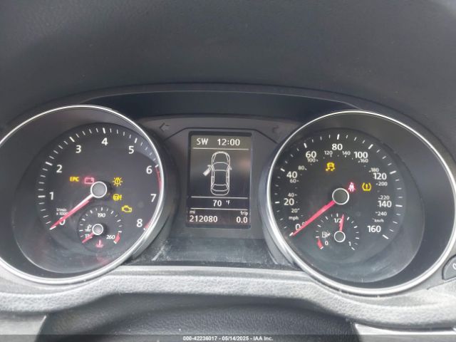1VWBT7A36HC018088 Volkswagen Passat 1.8t Se