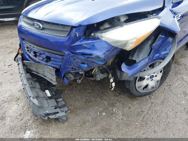 1FMCU0F74GUA76759 Ford ESCAPE S