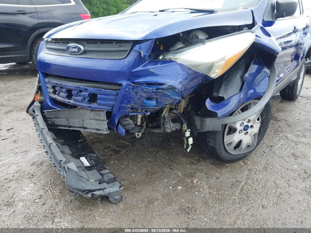 1FMCU0F74GUA76759 Ford ESCAPE S