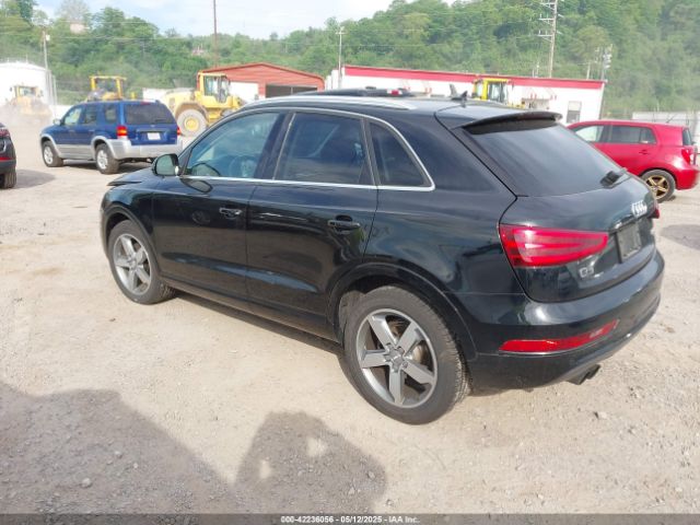 WA1GFCFS2FR009448 Audi Q3 2.0t Premium Plus