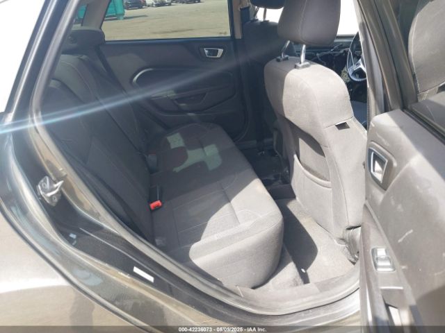 3FADP4BJ5GM104717 Ford FIESTA SE