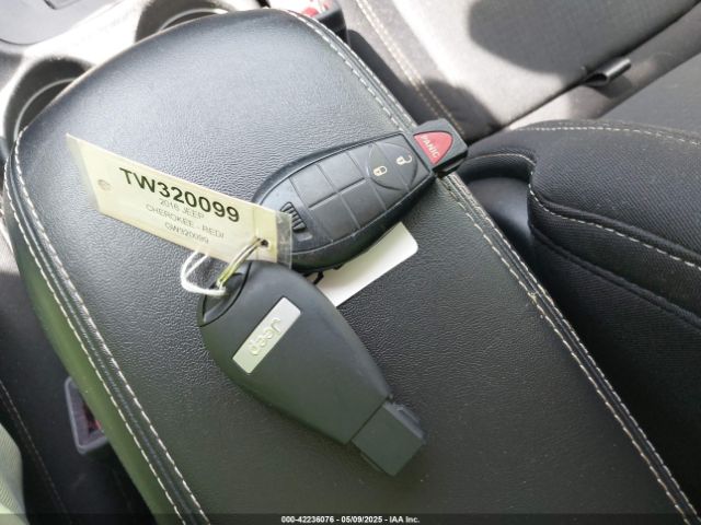 2016 JEEP CHEROKEE 1C4PJLCB8GW320099 Photo 10