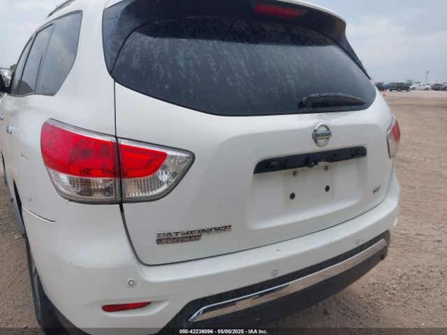 5N1AR2MN6EC685974 Nissan Pathfinder Sv