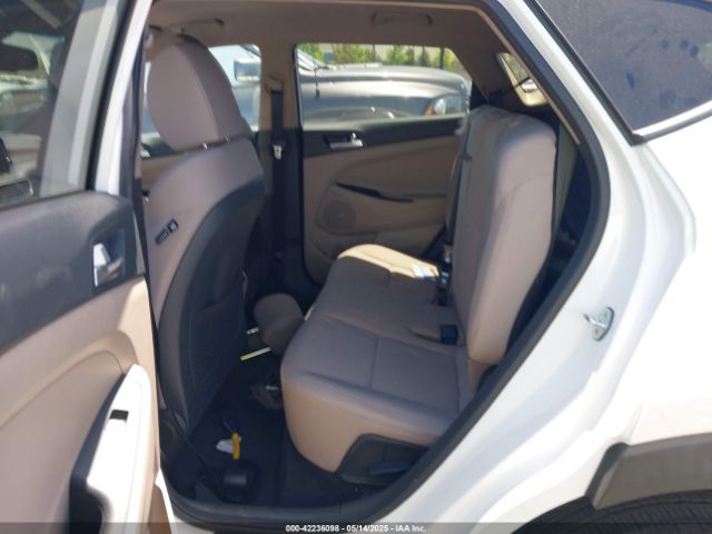 KM8J33AL8LU142692 Hyundai TUCSON SEL