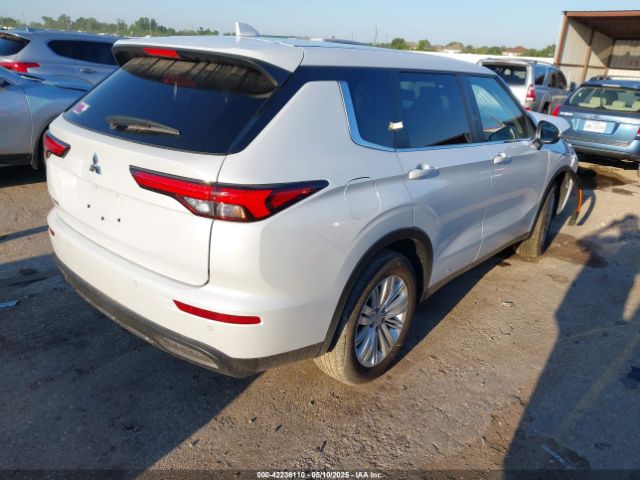 2024 MITSUBISHI OUTLANDER JA4J3UA8XRZ060622 Photo 3