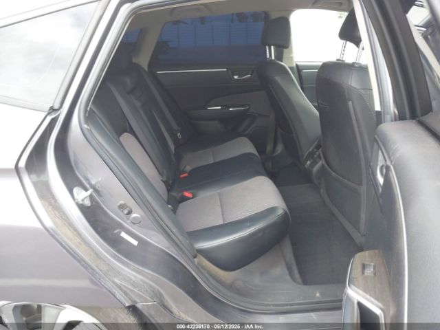 2018 HONDA CLARITY PLUG-IN HYBRID JHMZC5F10JC021702 Photo 7