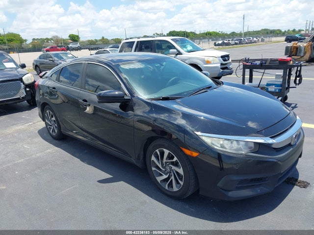 2017 19XFC2F73HE027892 main image