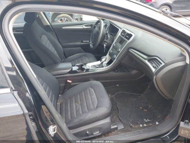 3FA6P0H73GR240795 Ford FUSION SE