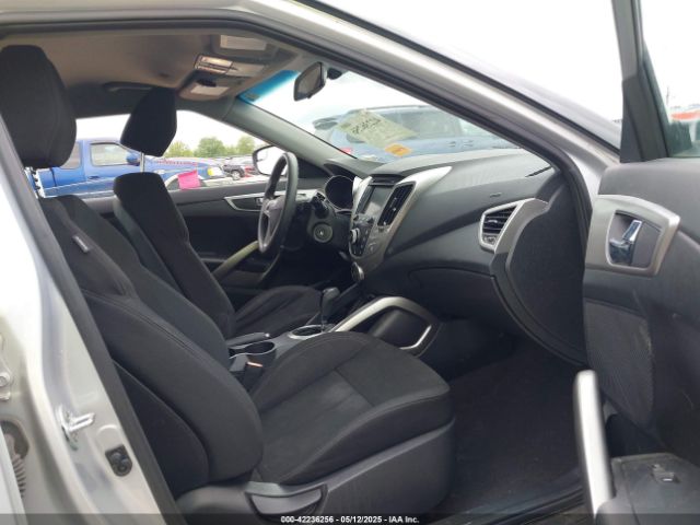 KMHTC6AD1GU264853 Hyundai Veloster