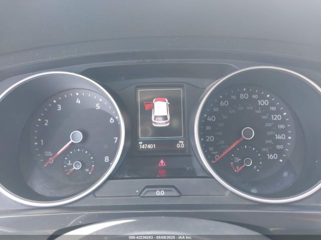 3VV3B7AXXJM188683 Volkswagen Tiguan