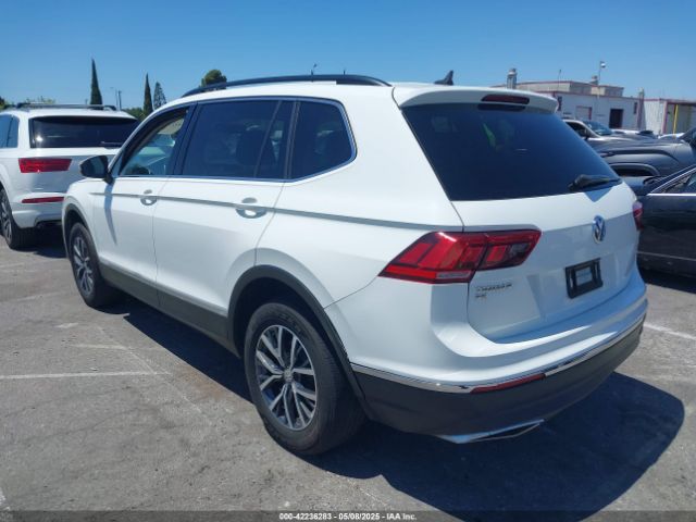 3VV3B7AXXJM188683 Volkswagen Tiguan