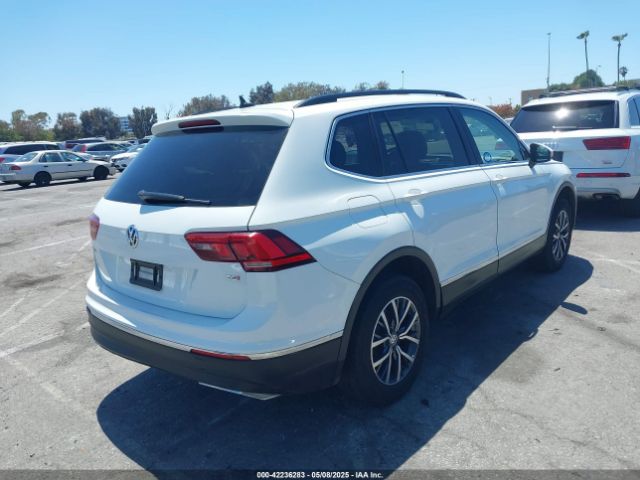 3VV3B7AXXJM188683 Volkswagen Tiguan