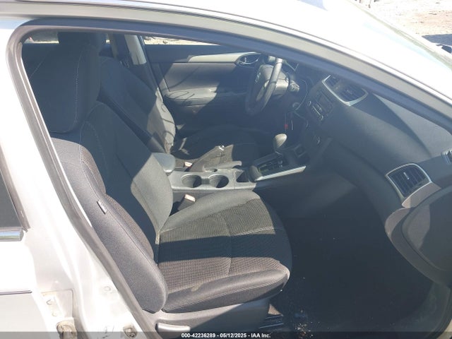 3N1AB7AP7HY261195 Nissan SENTRA S