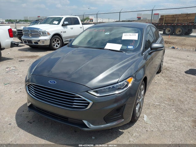 Ford 2020 2020 3FA6P0CD4LR204444 Image 2