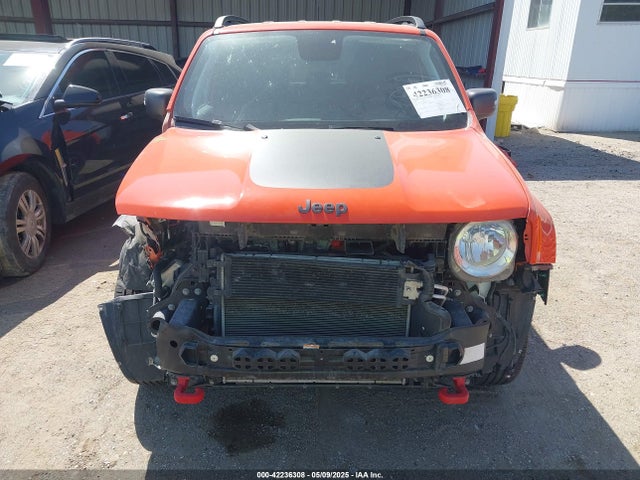 ZACNJBC13KPK05311 Jeep Renegade