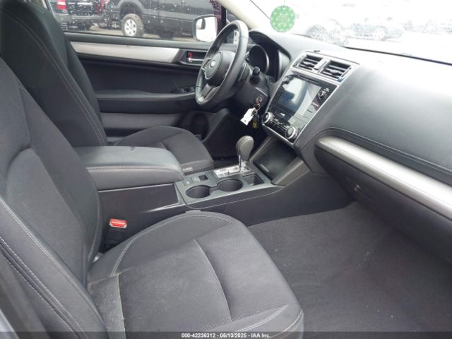 4S3BNAF61K3011165 Subaru Legacy 2.5i Premium