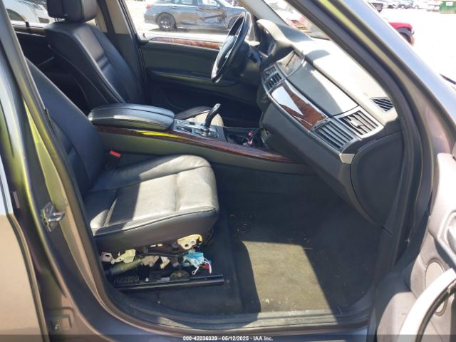 2010 BMW X5 5UXFE4C55AL383927 Photo 4