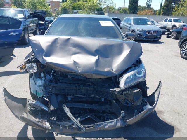 4T1BF1FK2HU700592 Toyota CAMRY SE