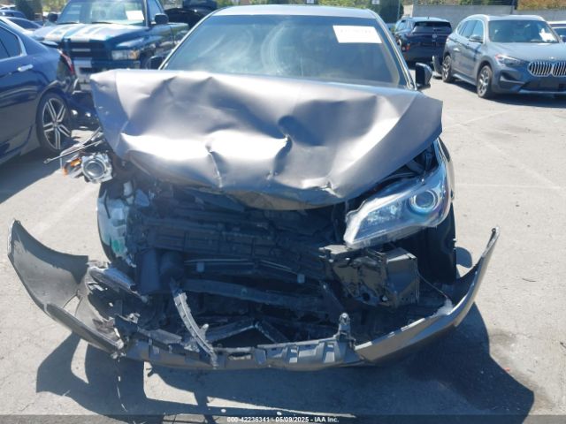 4T1BF1FK2HU700592 Toyota CAMRY SE