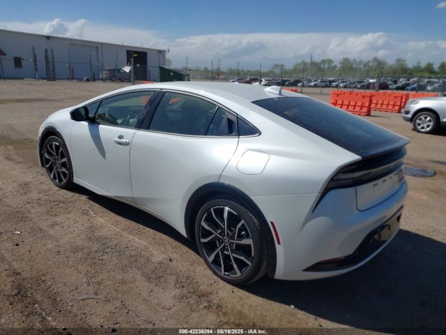 2023 TOYOTA PRIUS PRIME JTDACACU5P3007938 Photo 2