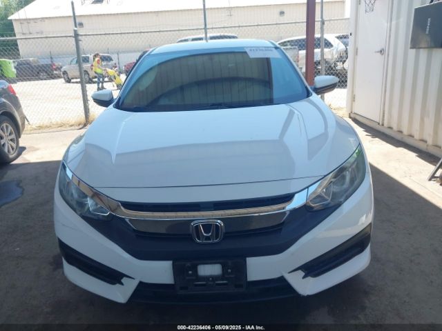 2HGFC2F55JH557985 Honda Civic Lx