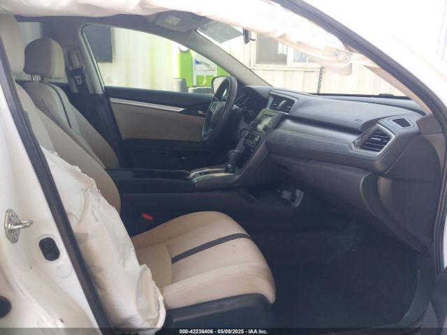 2HGFC2F55JH557985 Honda Civic Lx