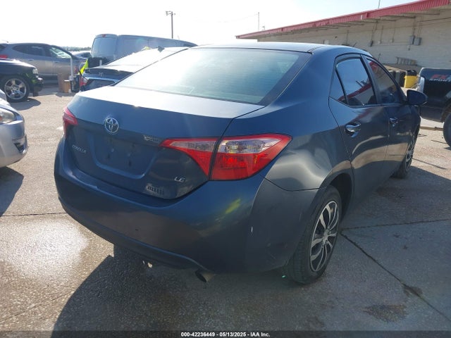 2T1BURHE3JC058810 Toyota COROLLA LE