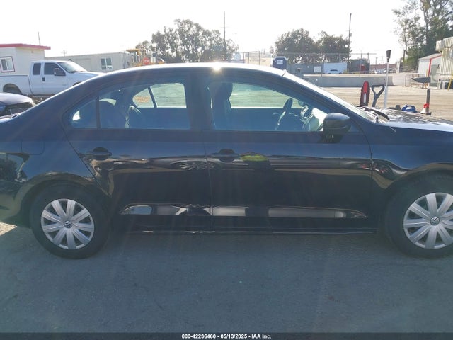 3VW267AJ6GM303103 Volkswagen Jetta 1.4t S