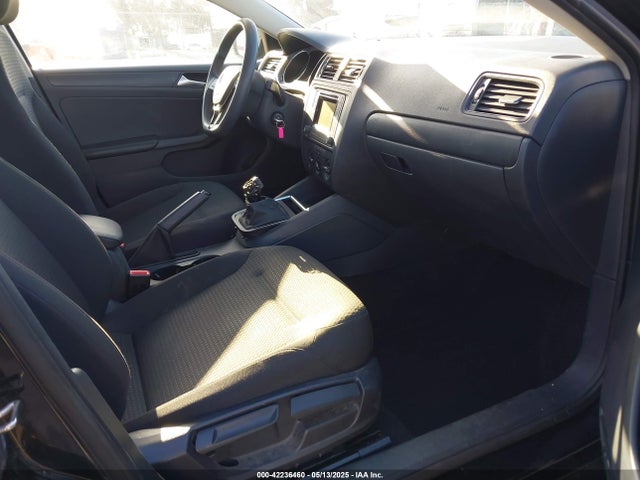 3VW267AJ6GM303103 Volkswagen Jetta 1.4t S