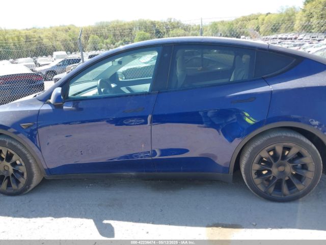 5YJYGDEE6LF040955 Tesla Model Y Long Range Dual Motor All-wheel Drive