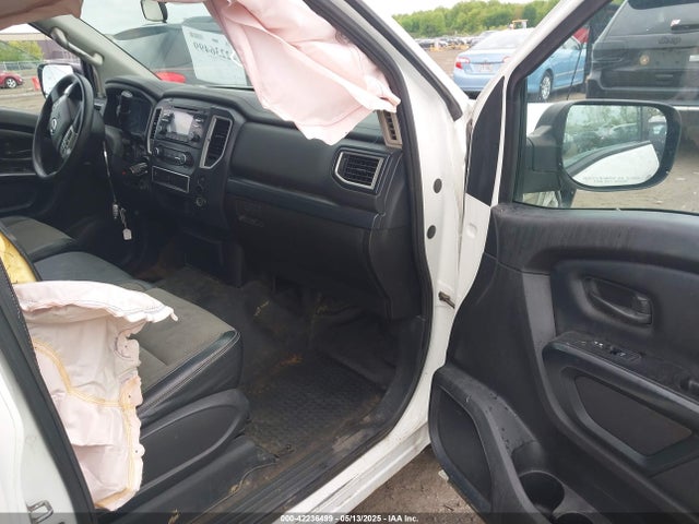 1N6AA1R85HN563542 Nissan TITAN S