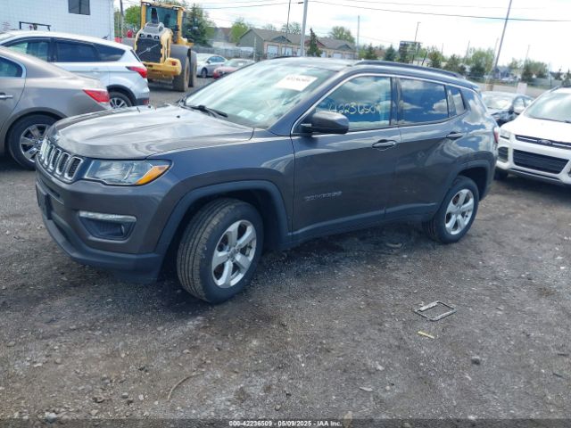 3C4NJDBB9LT143240 Jeep Compass Latitude 4x4