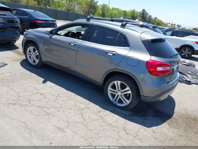 WDCTG4EB6HJ303262 Mercedes-Benz GLA 250