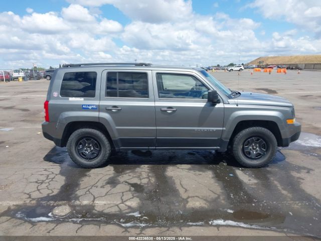1C4NJPBA8ED541301 Jeep Patriot Sport