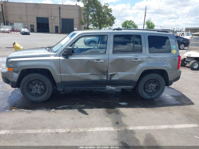 1C4NJPBA8ED541301 Jeep Patriot Sport